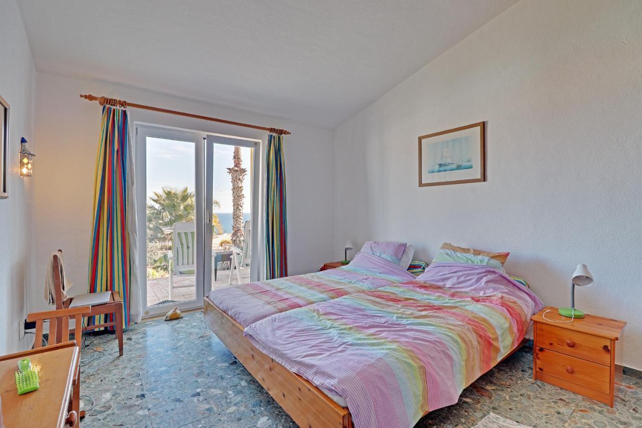 Casa Das Flores By Portucasa Montinhos da Luz エクステリア 写真